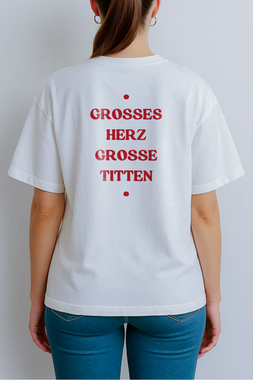 GROSSES HERZ GROSSE TITTEN (BACKPRINT)